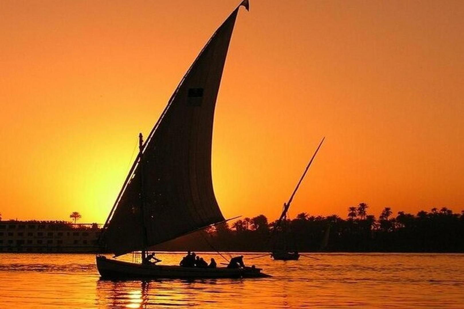 Golden Palace Nile View - Appartment Luxor Exteriör bild